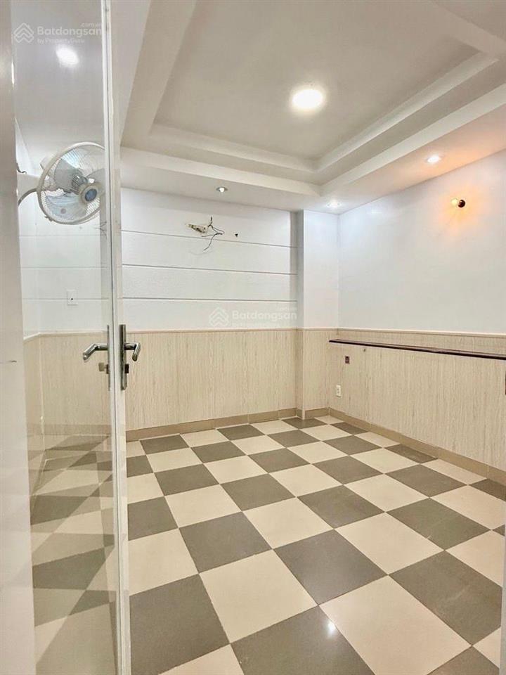 Rất gấp bán giảm sâu khách trả giá là chốt  mặt tiền bình phú giá chỉ 8 tỷ x