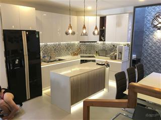 Giáp quận 10 gần vòng xoay lê đại hành. 55 mét đúc cứng bê tông hẻm xe hơi cho thuê có dòng tiền 20