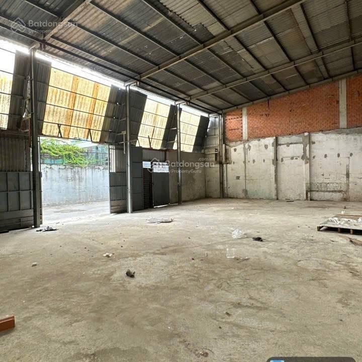 Lô góc thoàng mát ít lộ giới ngay mã lò dt 10x20 chỉ hơn 50tr/m2