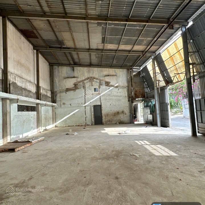 Lô góc thoàng mát ít lộ giới ngay mã lò dt 10x20 chỉ hơn 50tr/m2