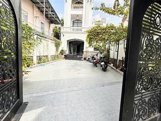 Biệt thự sân vườn 5pn có hồ bơi 330m2 kế eaon tân phú chỉ hơn 19tỷ