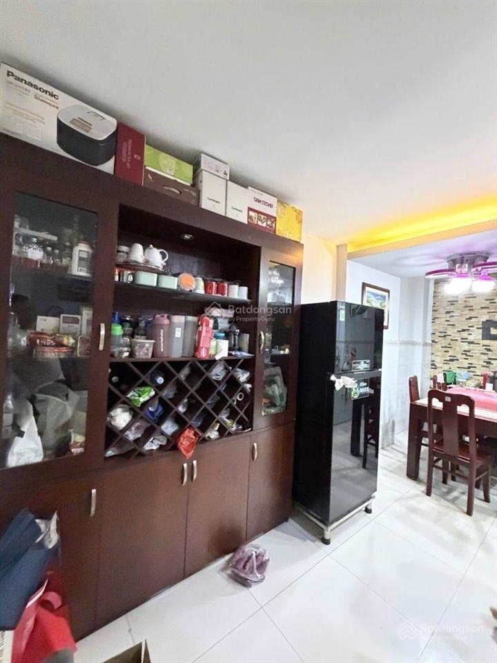 Mặt tiền ngay eaon mall tân phú 4 tầng kinh doanh sầm uất giá quá bèo chỉ hơn 9tỷ tl9c