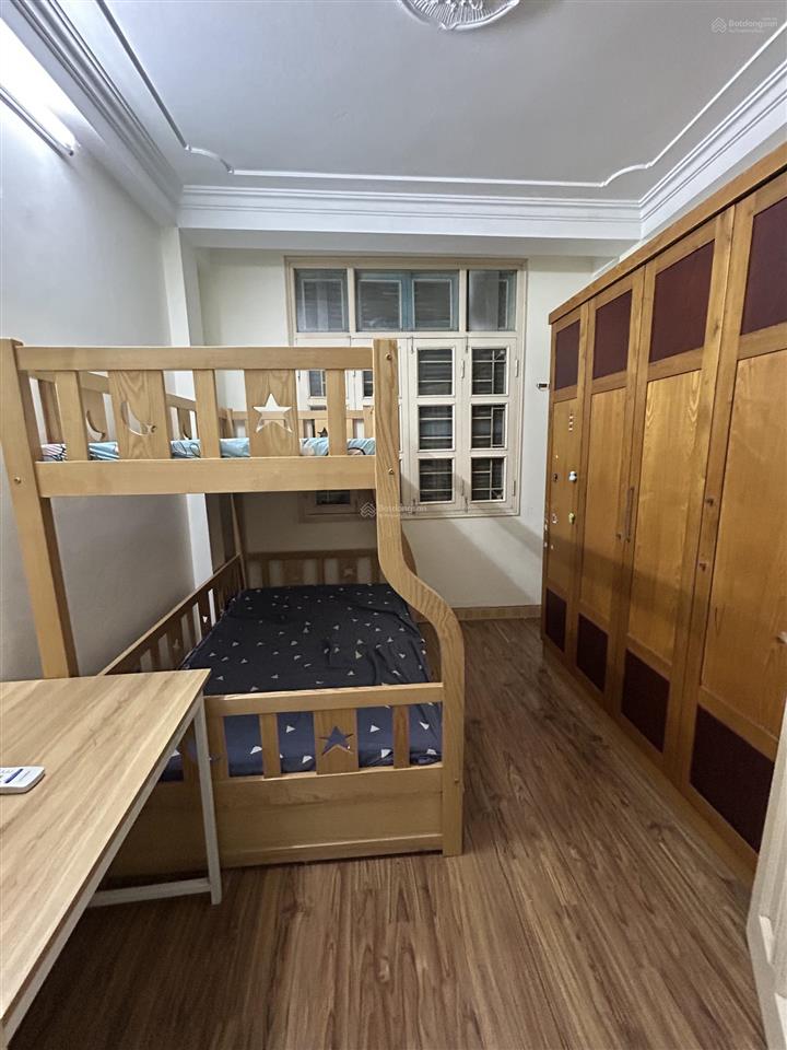 Cho thuê cả nhà đủ đồ diện tích 22m2 x 5 tầng