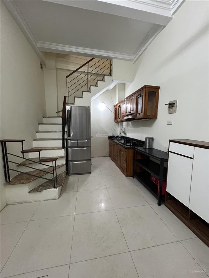 Cho thuê cả nhà đủ đồ diện tích 22m2 x 5 tầng