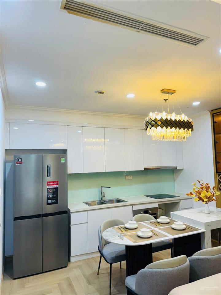 Bán căn hộ chung cư 57m2 1 ngủ 1 vệ sinh thiết kế nội thất siêu đẹp, phù hợp gia đình mới cưới