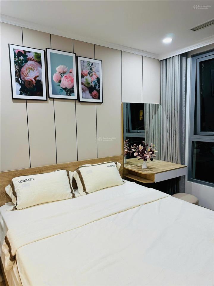 Bán căn hộ chung cư 57m2 1 ngủ 1 vệ sinh thiết kế nội thất siêu đẹp, phù hợp gia đình mới cưới