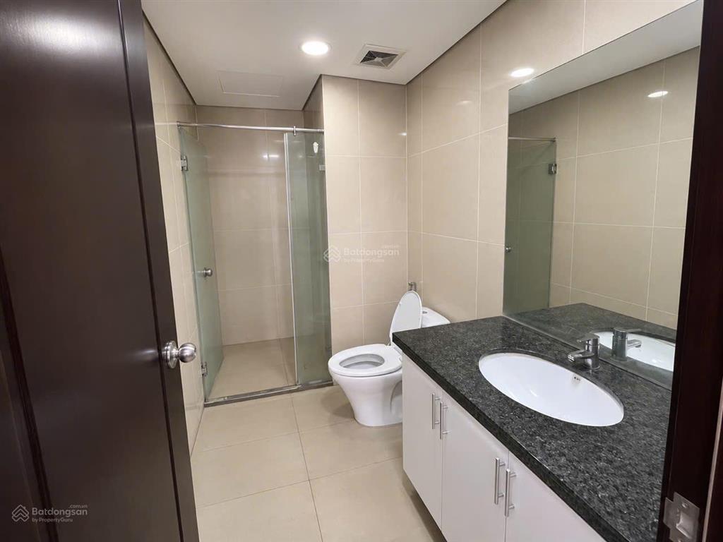 Bán căn chung cư 2 ngủ 76m2 tại kđt times city có slot ô tô