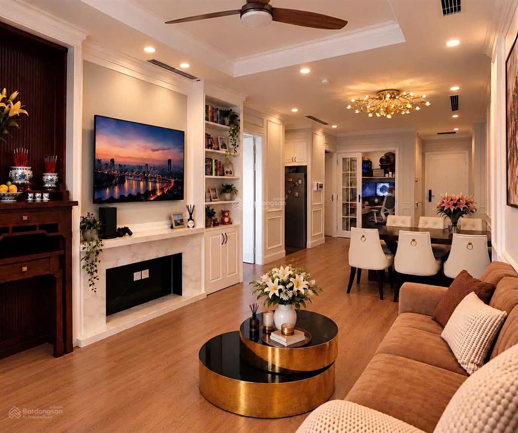 Bán căn hộ chung cư 3 ngủ tại kđt times city 118,5m2 đầy đủ nội thất đẹp