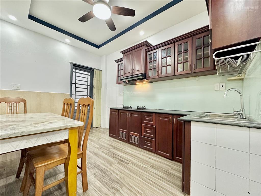 Cho thuê nhà riêng 80m2, 5pn, 3wc tại nhiêu tứ, phú nhuận, hcm giá ưu đãi