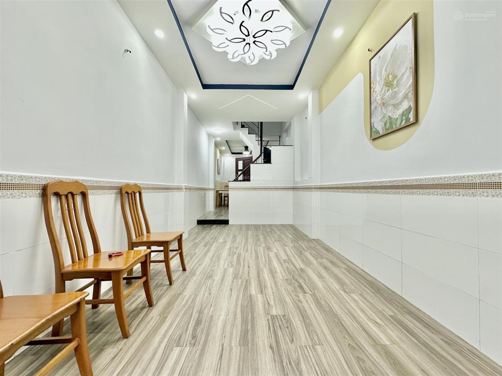 Cho thuê nhà riêng 80m2, 5pn, 3wc tại nhiêu tứ, phú nhuận, hcm giá ưu đãi