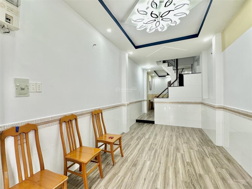 Cho thuê nhà riêng 80m2, 5pn, 3wc tại nhiêu tứ, phú nhuận, hcm giá ưu đãi