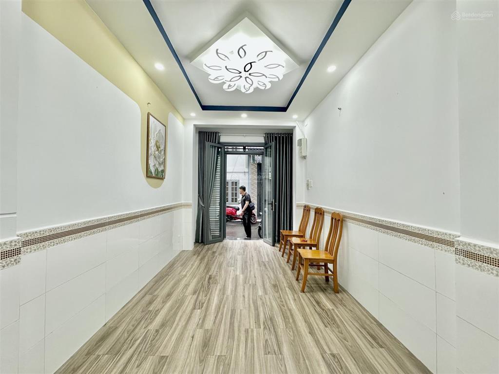 Cho thuê nhà riêng 80m2, 5pn, 3wc tại nhiêu tứ, phú nhuận, hcm giá ưu đãi