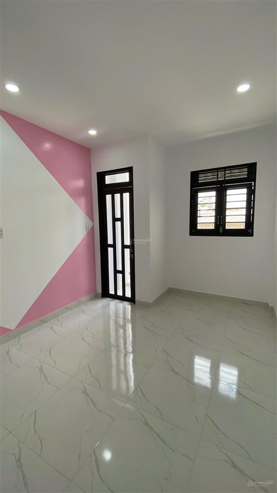 Bán nhà đường mã lò, bình trị đông a, bình tân, 3 tỷ nhỉnh, 45m2, hẻm xe hơi,có sân 3m trước nhà.