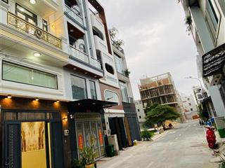 Chủ ngộp, nhỉnh 5 tỷ,nhà 5 tầng hương lộ 2 nối dài,hẻm nhựa 8m có vỉa hè,tặng nội thất ,điện nc âm.