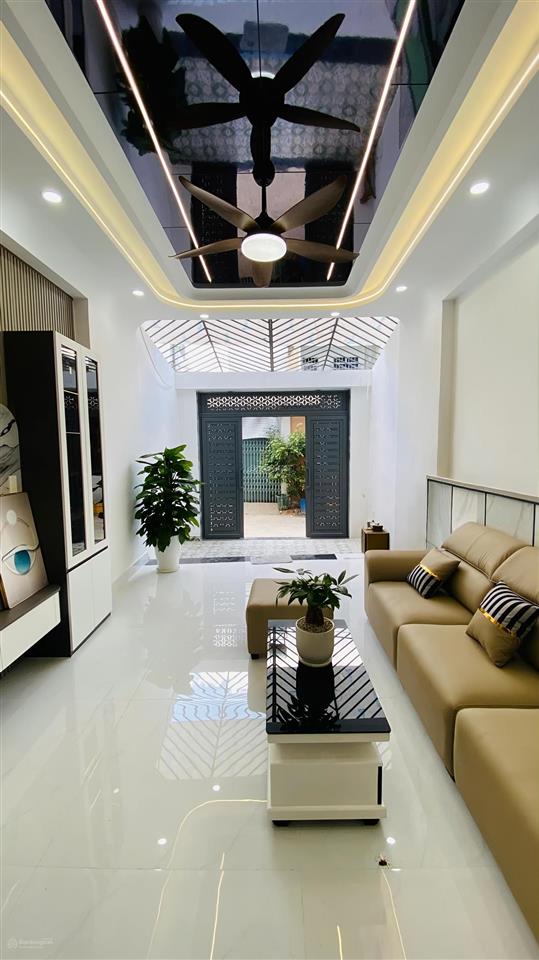 Chỉ 5 tỷ nhỉnh ,52m2 ,5 tầng, đường phan anh,vừa mới hoàn thiện, sổ mới 2026,đẹp lung linh.