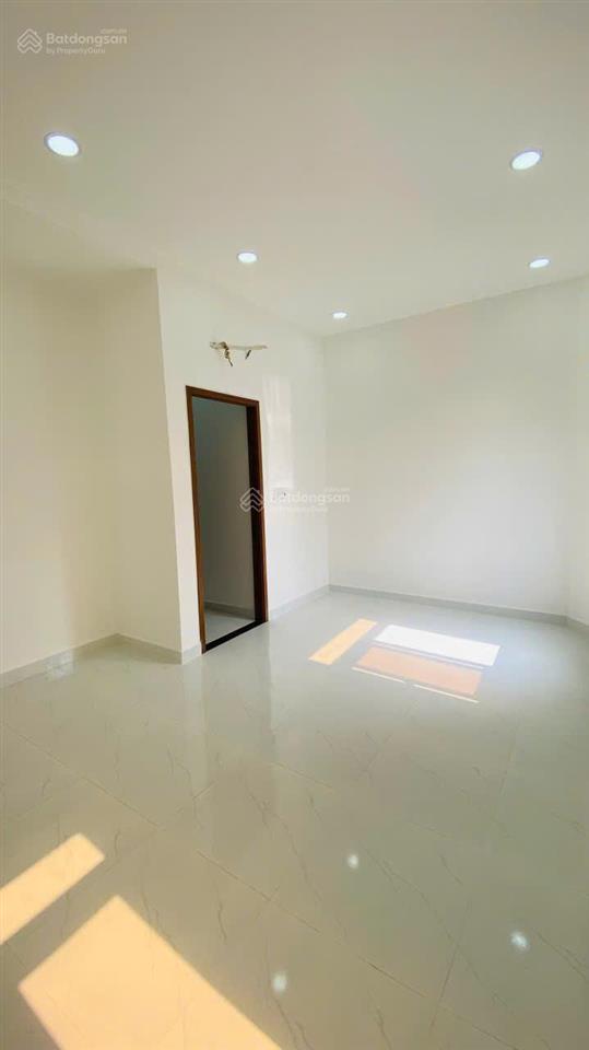 Nhỉnh 5 tỷ ngay gò xoài 4 tầng dt 36m full nội thất hẻm xe hơi sát mặt tiền có thể kinh doanh