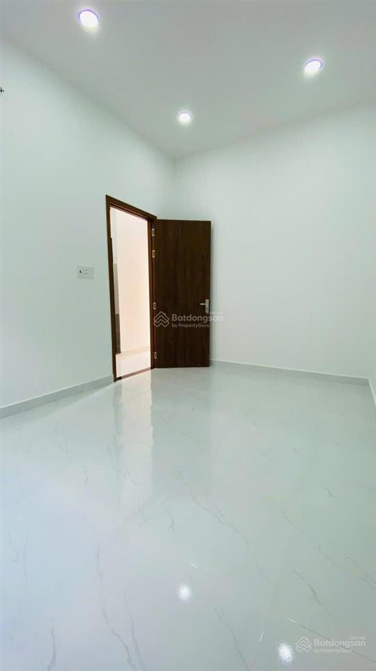 Nhỉnh 5 tỷ ngay gò xoài 4 tầng dt 36m full nội thất hẻm xe hơi sát mặt tiền có thể kinh doanh