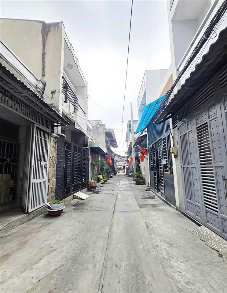 Nhỉnh 5 tỷ ngay gò xoài 4 tầng dt 36m full nội thất hẻm xe hơi sát mặt tiền có thể kinh doanh