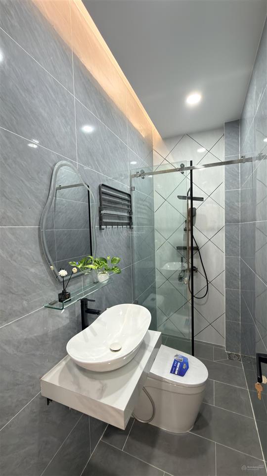 Bán gấp nhà riêng 2 tầng tại gò xoài, giá 5,49 tỷ, diện tích 52m2, 3pn, 3wc, sổ mới 2026 hoàn công