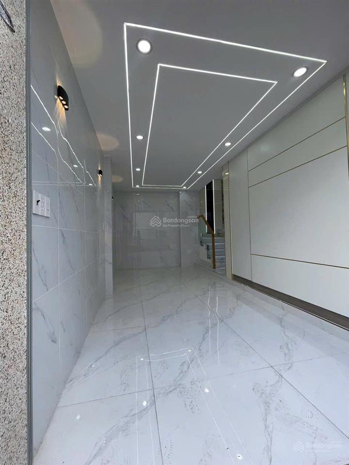 Bán biệt thự mini 4 tầng ngang 8m, 64m2, 5pn, 5wc, 5,95 tỷ tại đường 6, có garage ôtô trong nhà