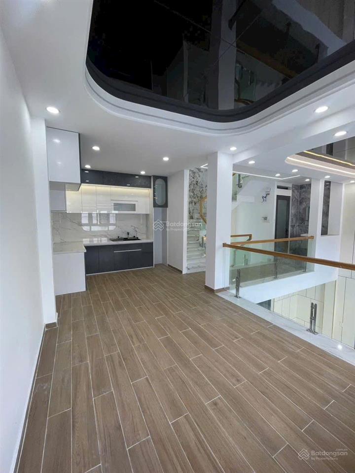 Bán biệt thự mini 4 tầng ngang 8m, 64m2, 5pn, 5wc, 5,95 tỷ tại đường 6, có garage ôtô trong nhà