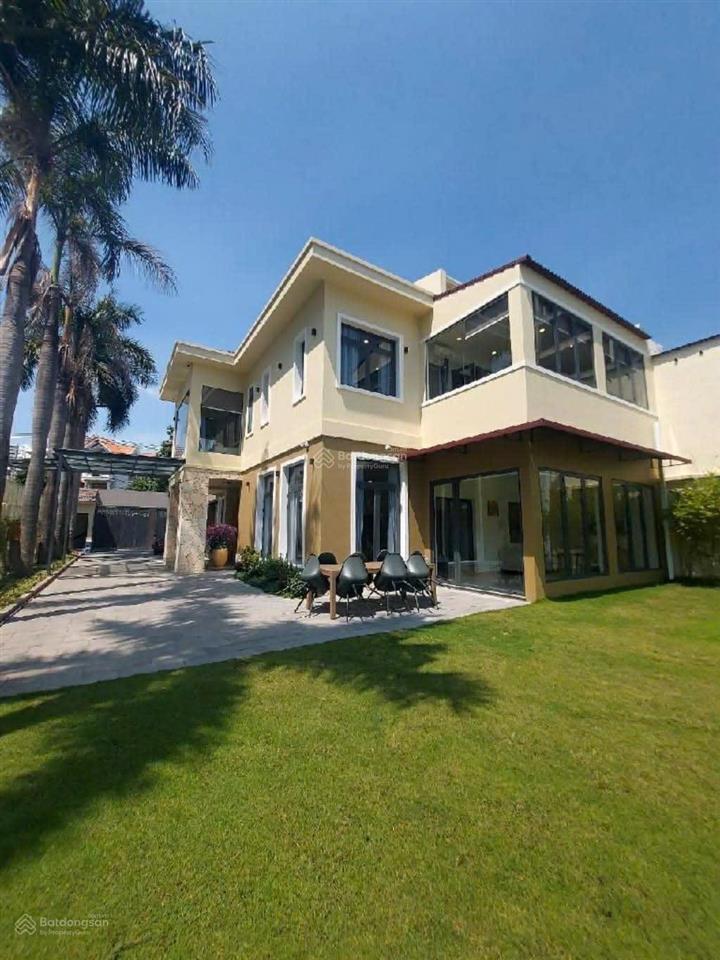 Cực phẩm biệt thự view sông tọa lạc tại quận 7 thiếc kế kiến trúc châu âu sang trọng