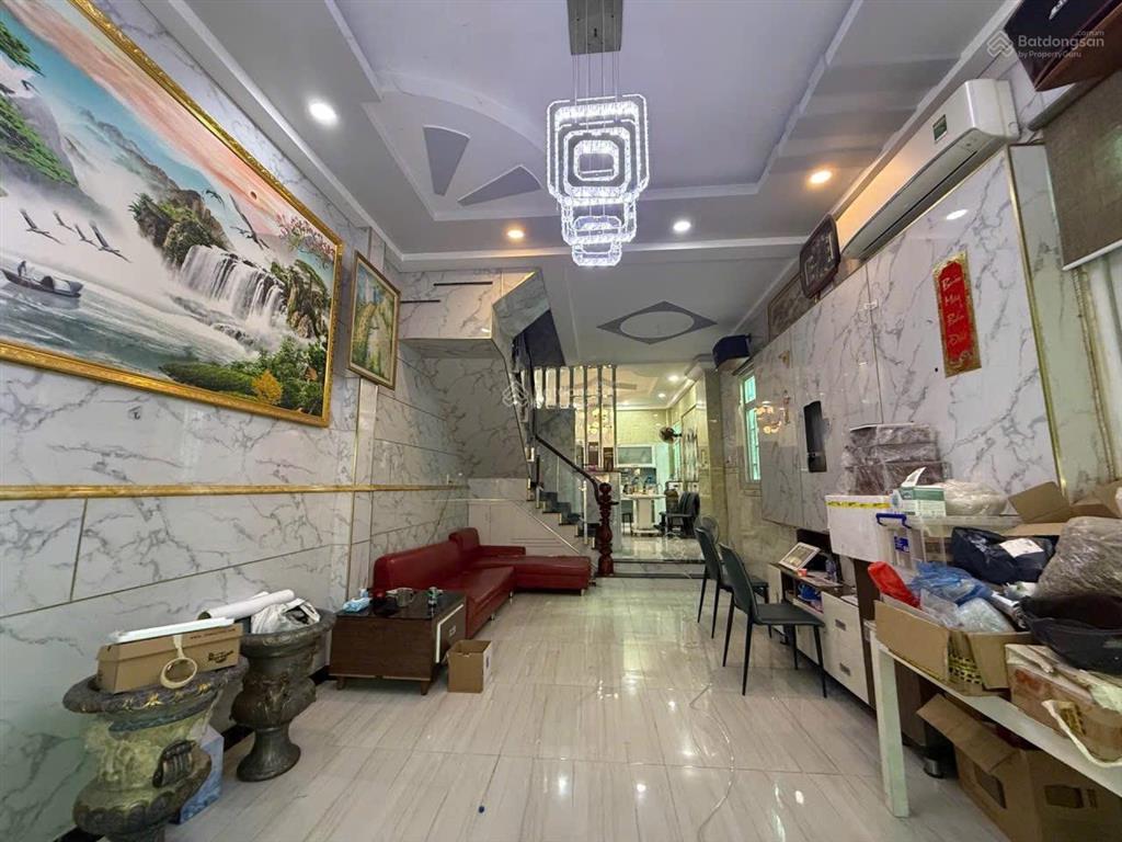 Bán nhà mặt tiền kdc bình hưng gần bến xe quận 8  4 tầng 96m2 nhỉnh 9 tỷ