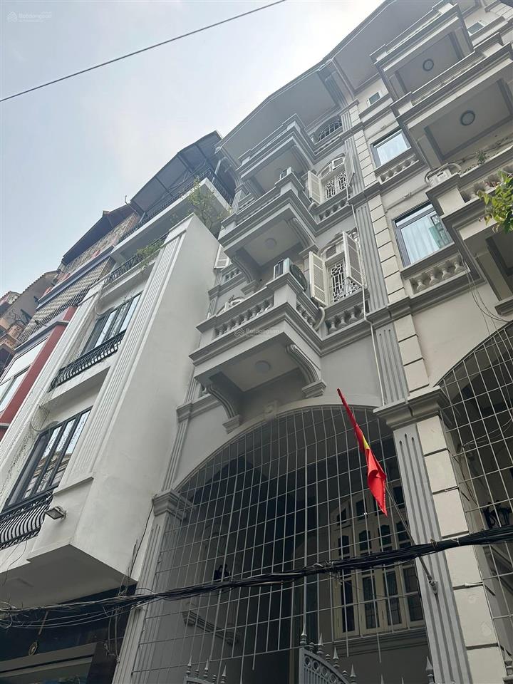 Nhà phân lô khâm thiên, ô tô tránh, vỉa hè, 54m2, 5 tầng, 21.5 tỷ