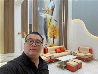 Bán nhà hương lộ 2 lê văn quới 5 tầng  ô tô ngủ nhà  4.2 x 14m aeon bình tân hơn 7 tỷ 5pn 5wc