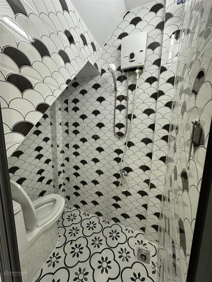 Nhà mới đẹp  ngang khủng 4.1m  gần ubnd quận 6  chỉ nhỉnh 2 tỷ