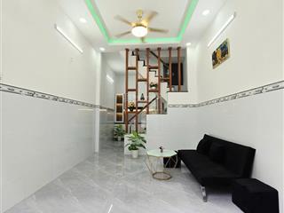 Chủ bán liền  nhà ở ngay  2 tầng mới 100%  3t57