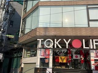 Bán nhà 2 tầng luu phái sát tokyolife, 2 măt ngõ. giá 7