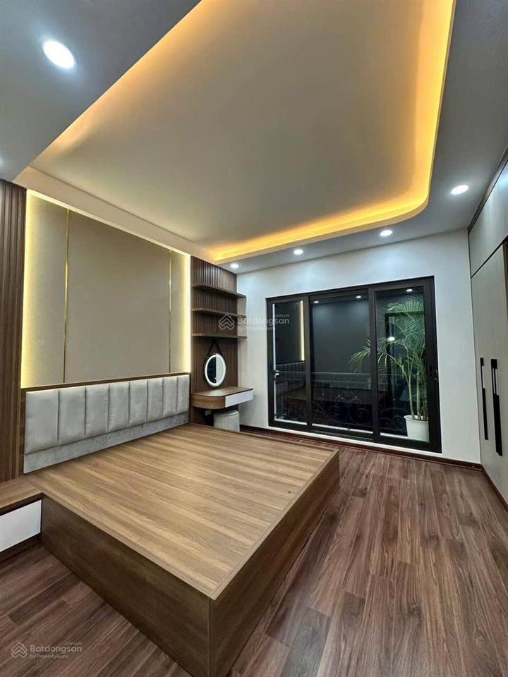 Nhà đẹp 5 tầng ngọc hồi full nội thất. xem là mê