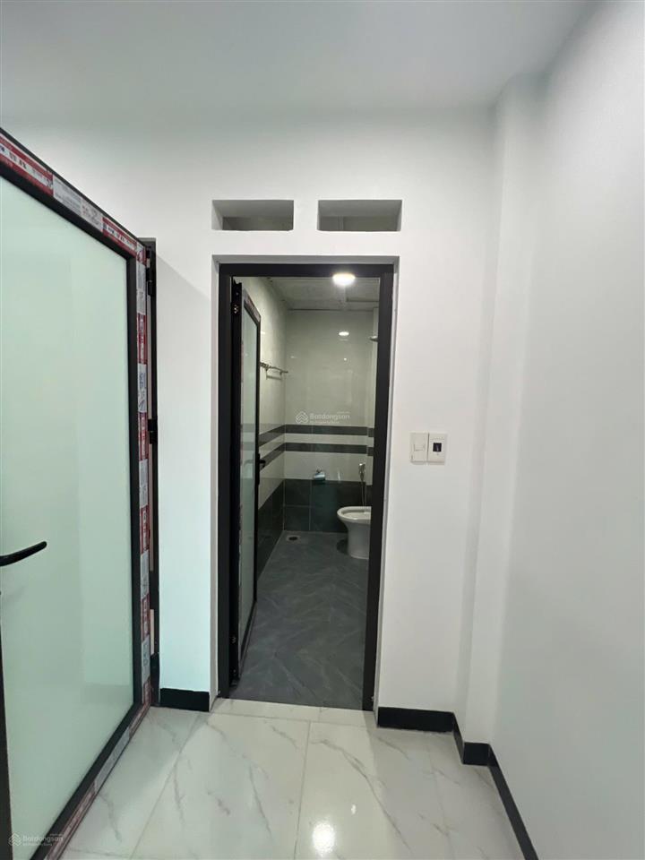 Bán nhà mới đẹp 4 tầng quỳnh đô. giá rẻ nhất khu vực chỉ 4.x ty