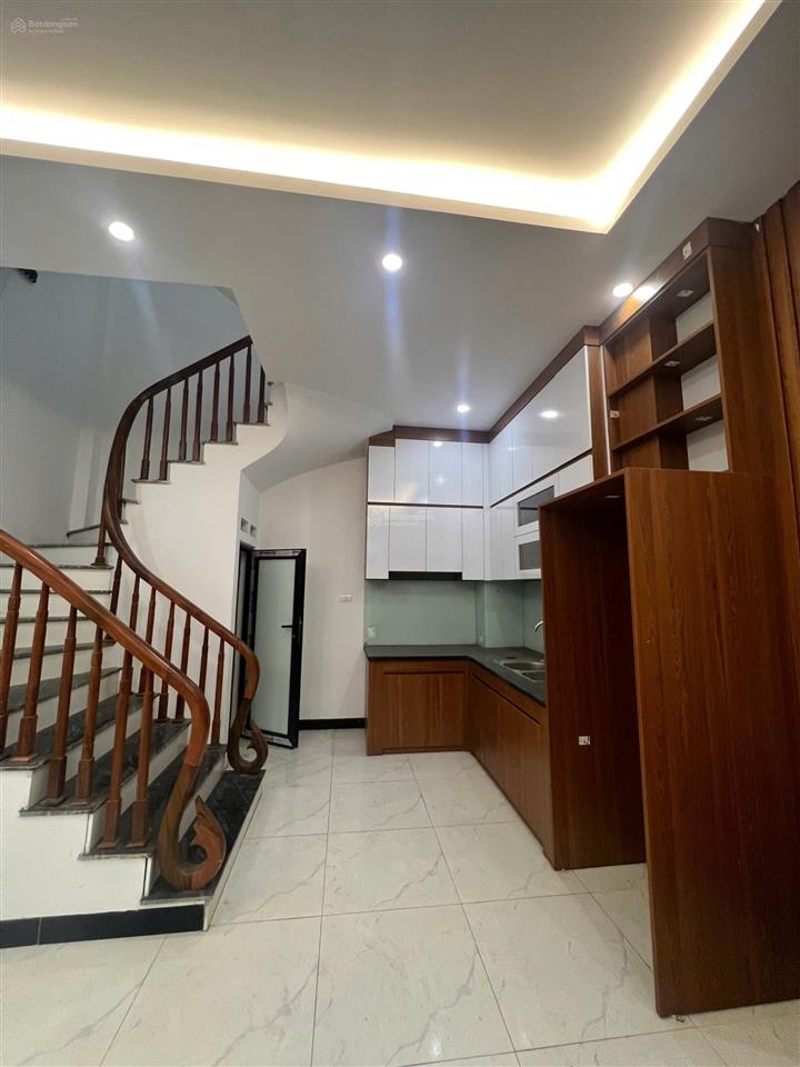 Bán nhà mới đẹp 4 tầng quỳnh đô. giá rẻ nhất khu vực chỉ 4.x ty