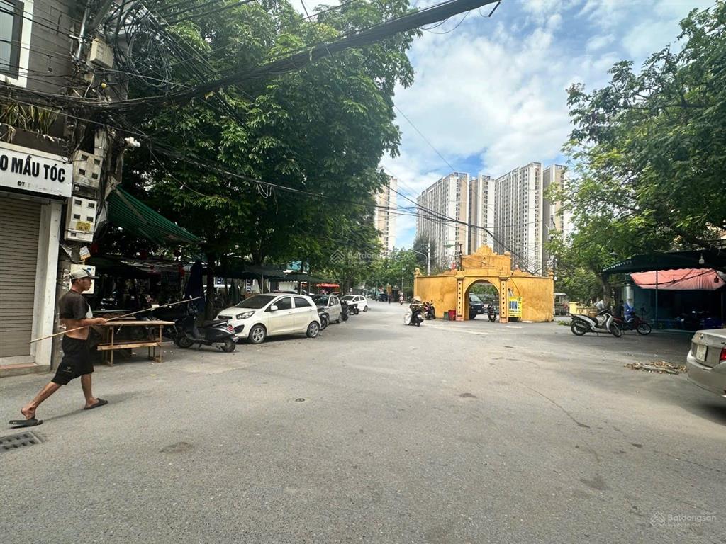 Bán đất đẹp trung tâm cổ điển a, tứ hiêp. 54m2 ô tô đỗ