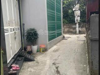 Bán đất tặng nhà c4 vs 2 pn ngay gần chợ tứ hiêp, iec. chỉ loanh quanh 5