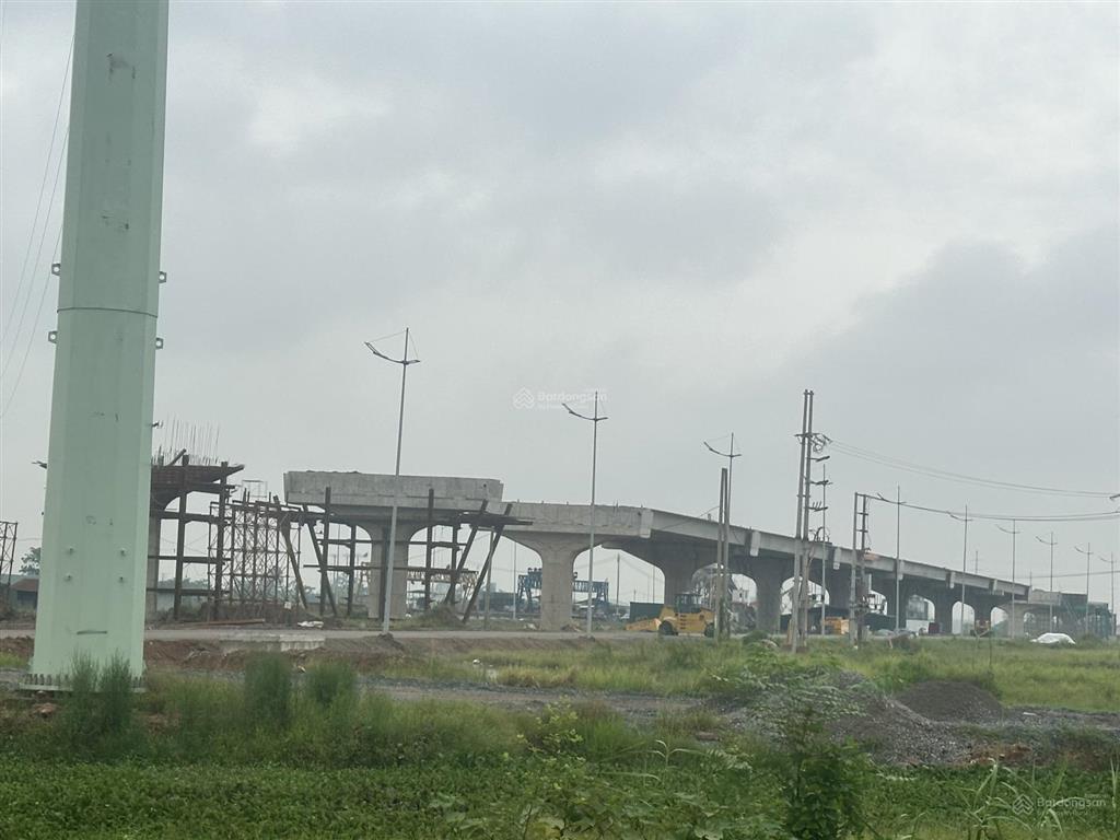 Đất đẹp xã vân tảo, thường tín. sát vành đai 4 ô tô thông các ngả. chỉ 3