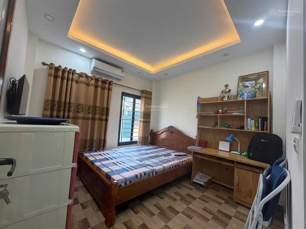 Bán nhà 5 tầng phường yên sở gần bv nội tiết. chỉ 7 tỷ