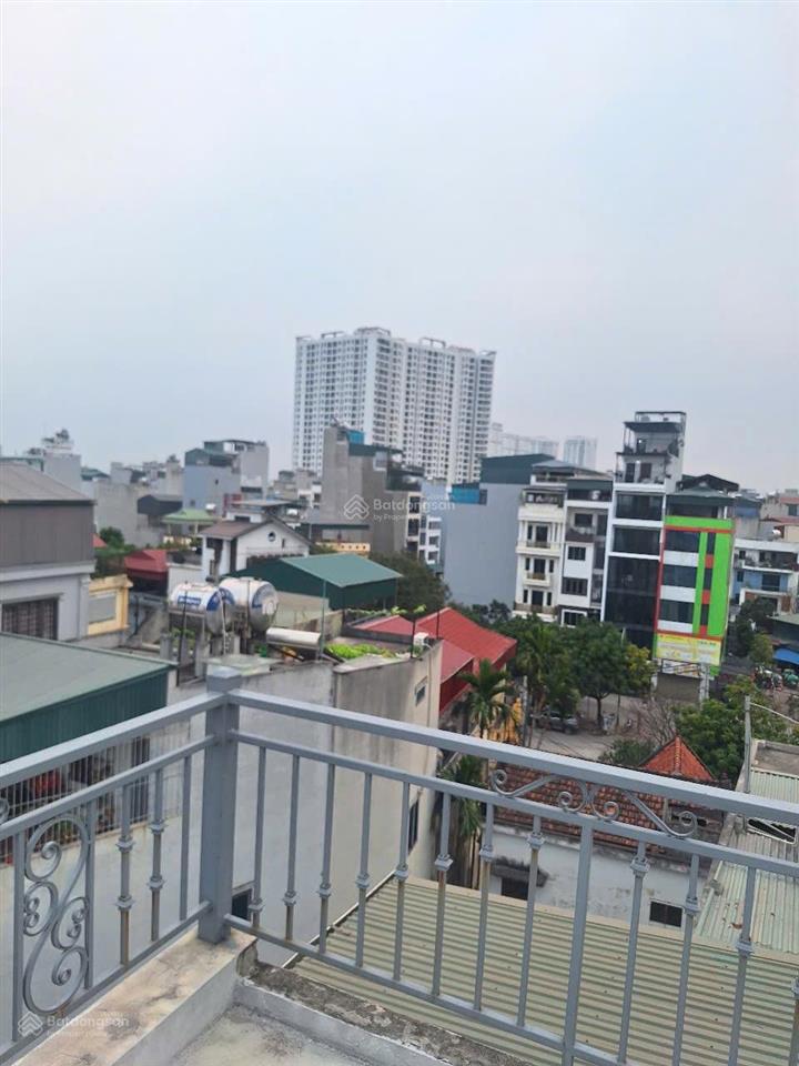 Bán nhà 5 tầng cổ điển a tứ hiệp oto đỗ. 3 mặt thoáng.