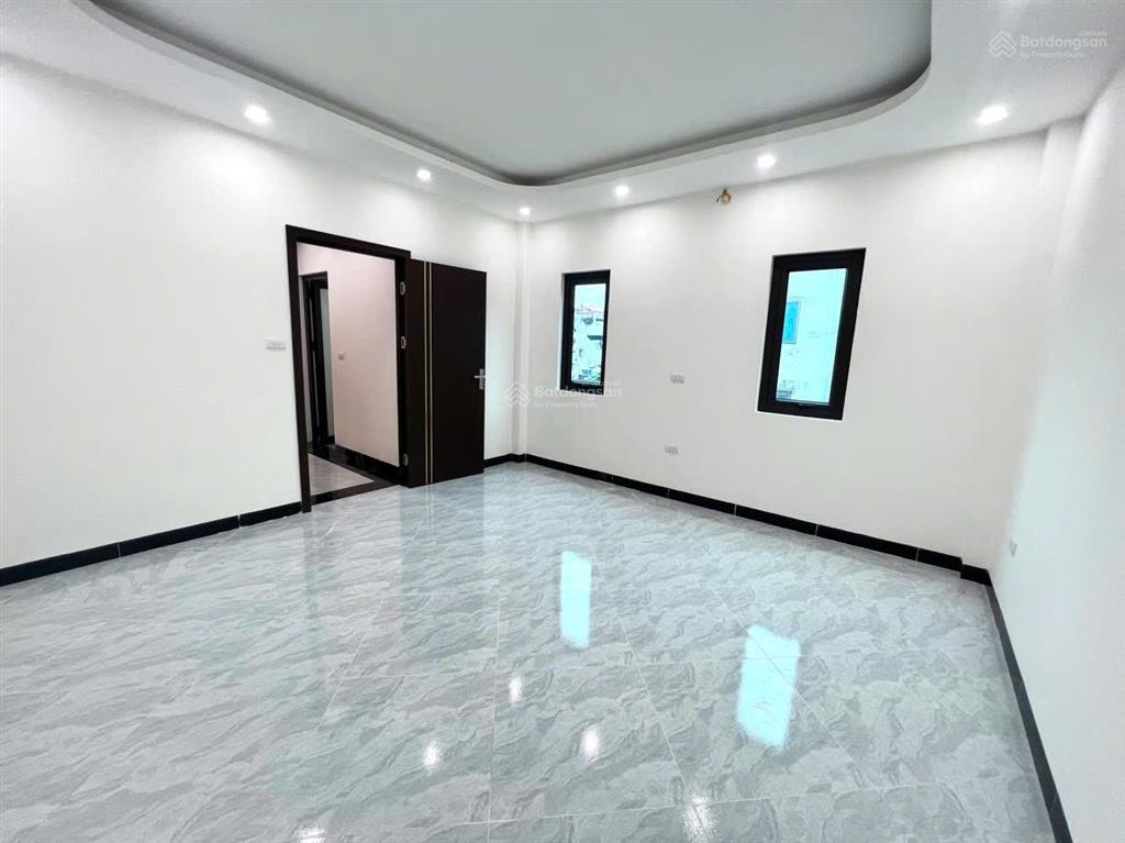 Nhà đẹp 5 tầng lô góc 56m2 quán gánh gần ql 1a
