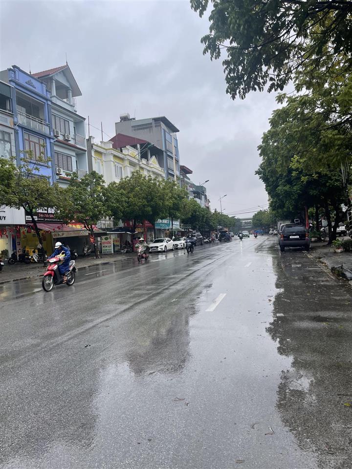 Bán nhà 2 tầng ngay phố vũ lăng. giá chỉ 2,75 tỷ
