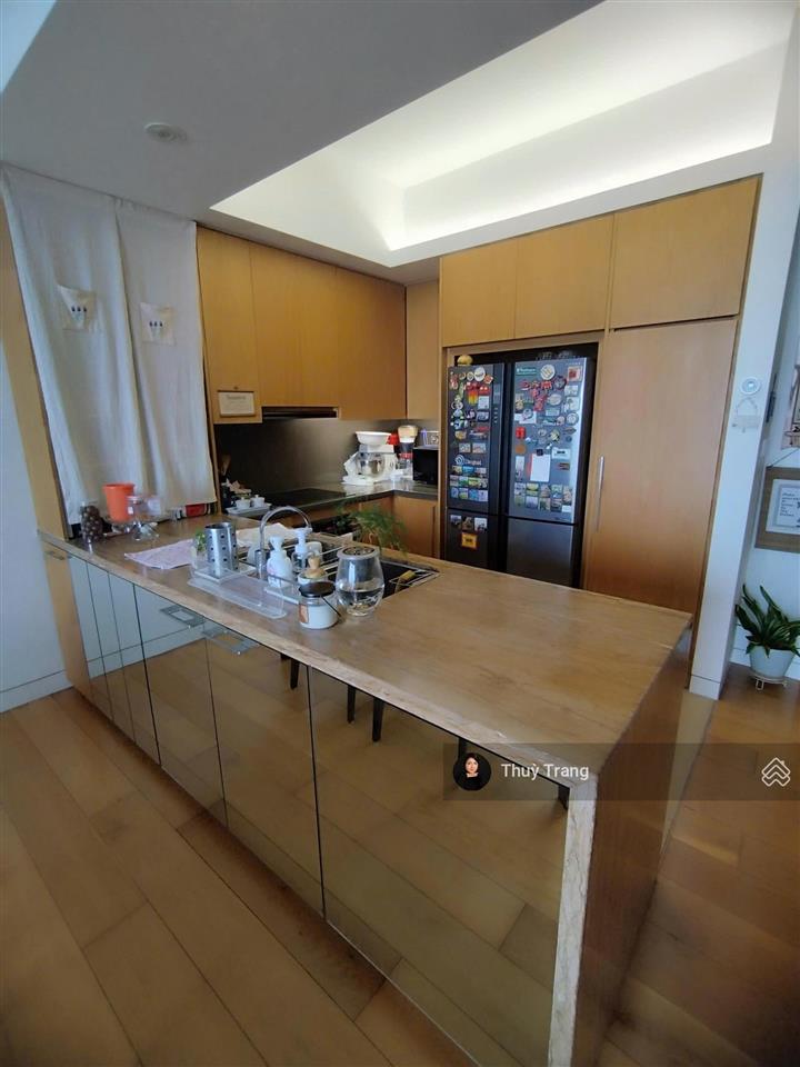 Bán căn 3pn iph xuân thuỷ 129.1m sổ đỏ bao thuế phí. trang 0868 678 ***