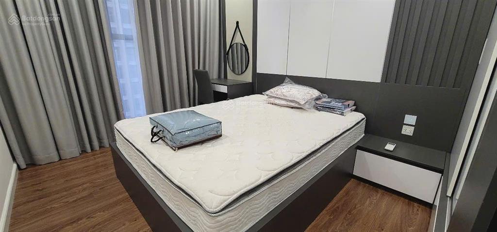 Cho thuê căn 3pn góc 90m²  tầng cao  không dính view tâm linh  hải nam cư dân