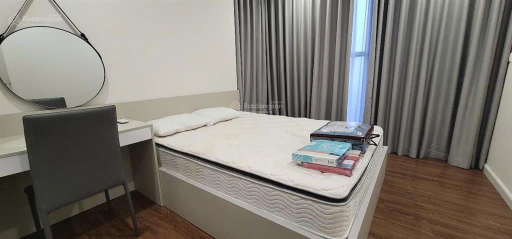 Cho thuê căn 3pn góc 90m²  tầng cao  không dính view tâm linh  hải nam cư dân