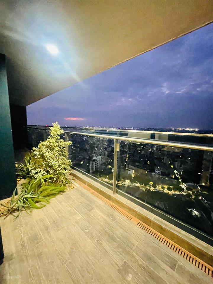 Cho thuê căn 2 ngủ 124m2 rẻ nhất dự án  26tr  vào ở được ngay  hải nam cư dân
