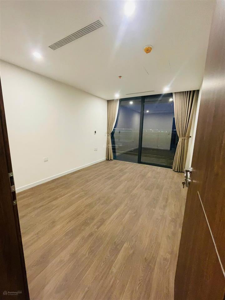 Cho thuê căn 2 ngủ 124m2 rẻ nhất dự án  26tr  vào ở được ngay  hải nam cư dân