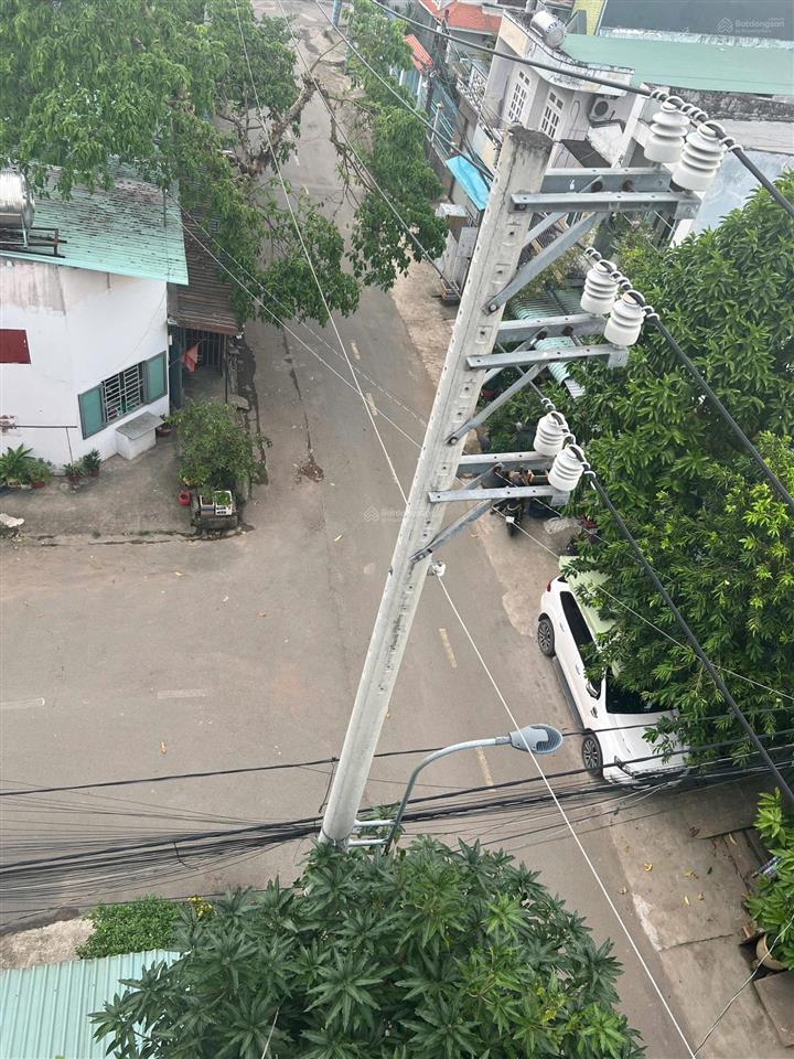 Bán nhà góc 2mt, nhà như hình, giá 7,2 tỷ, bà điểm, hóc môn