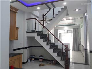 Bán nhà góc 2mt, nhà như hình, giá 7,2 tỷ, bà điểm, hóc môn