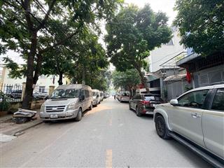 Miễn tiếp mô giới bán gấp phân lô vỉa hè  tam trinh 152 m , mt 8 m , giá 50 tỷ